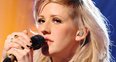 ellie goulding singing on tv