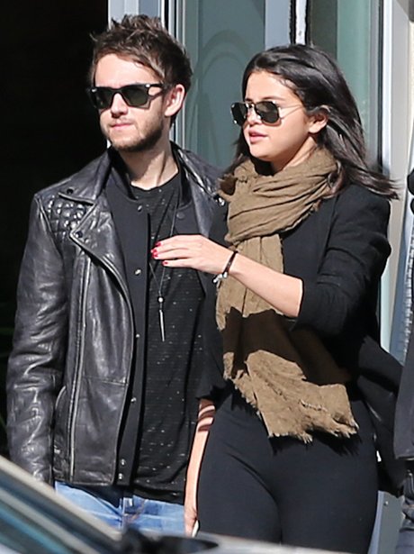 selena dating zedd selena dating zedd