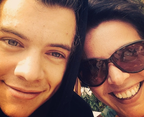 ULTIMATE mama&rsquo;s boy Harry Styles can&rsquo;t go long without a visit from mum