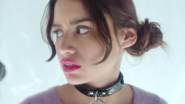 Скачать песню boom clap рингтон