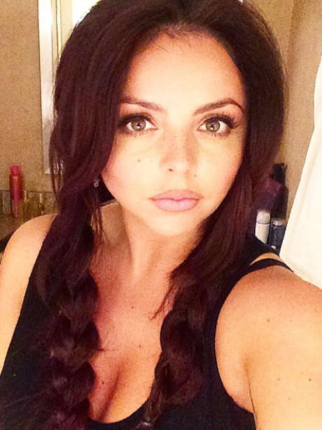 Jesy Nelson selfie