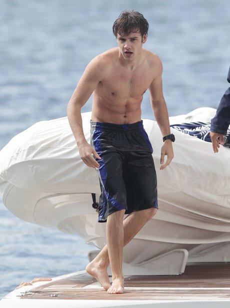 4. Liam Payne - Capital's Top Ten Best Beach Bodies! - Capital