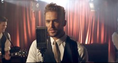 Lawson Debut Kelly Brook Starring Music Video For New Song 'Juliet ...